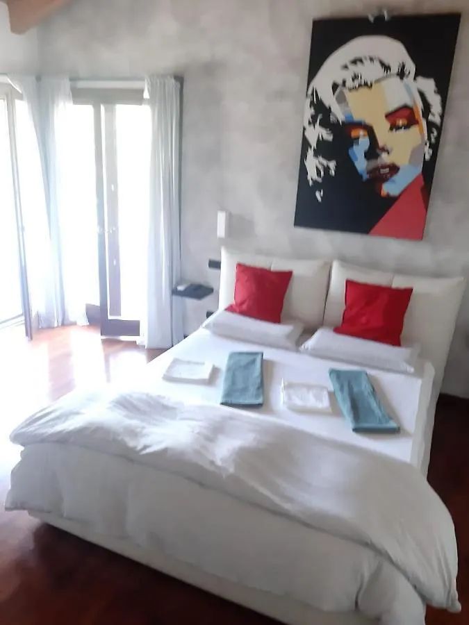 Il Giardino Di Pietro Bed and Breakfast Μόνζα