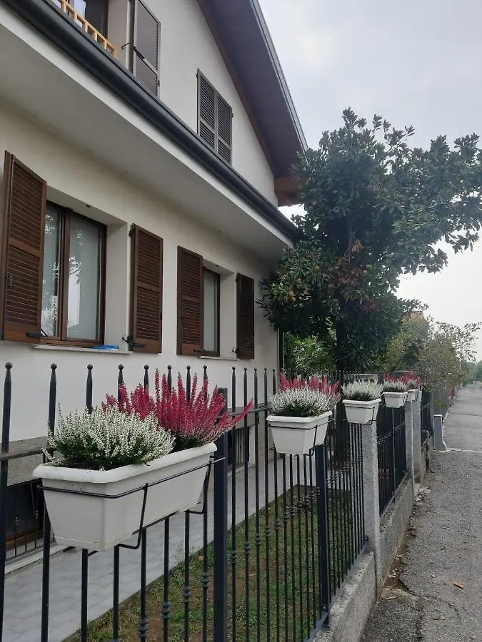 Il Giardino Di Pietro Bed and Breakfast Μόνζα